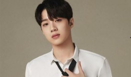 娱乐大爆料赖冠霖,揭秘明星背后的故事